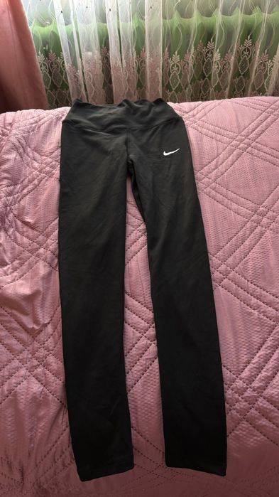 Дрешки нови и използвани само за 5 Евро размер S