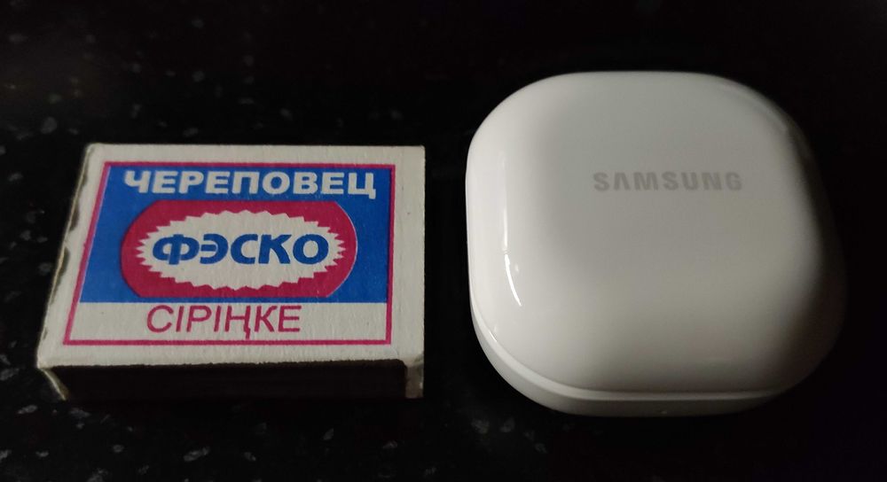 Наушники SAMSUNG
