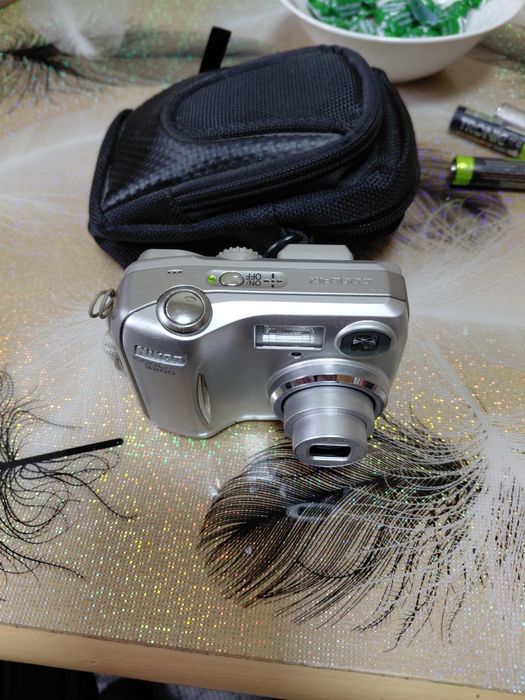 Vind aparat foto-video Nikon coolpix 3200