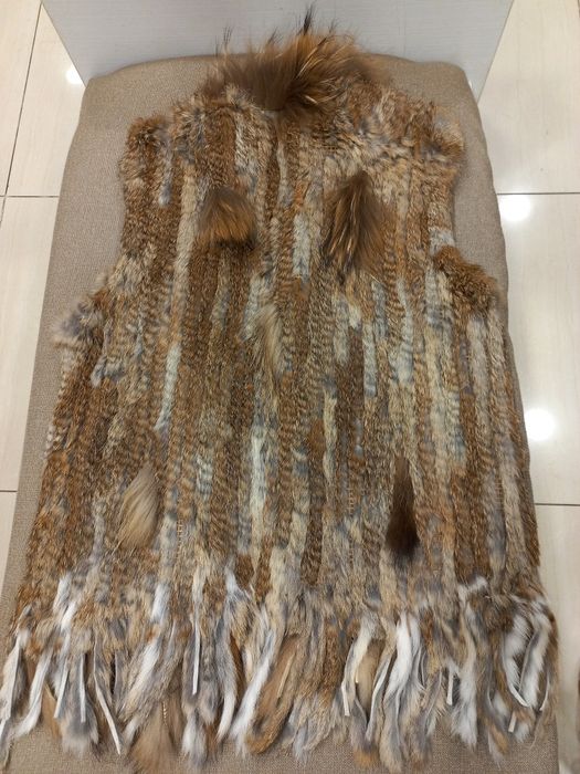 Елек с естествен косъм от лисица!