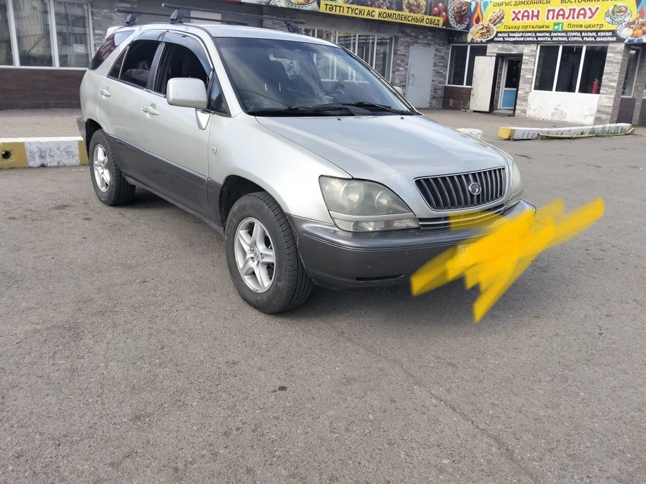 Тайота хариер 300