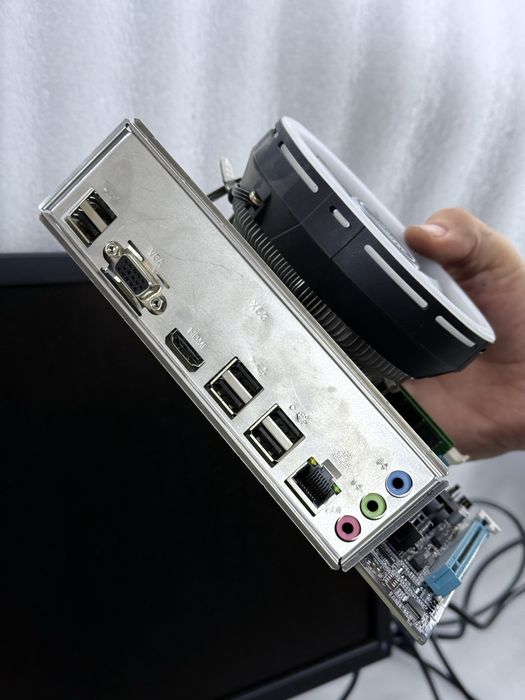 Комплект H61 + i5 2400 + kuler