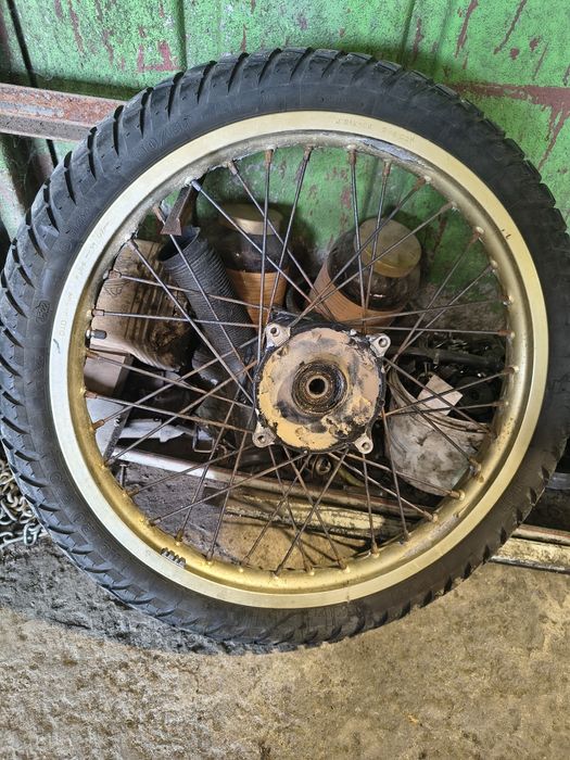 Гума 90/90/21 и капла 21" за Трансалп 600v