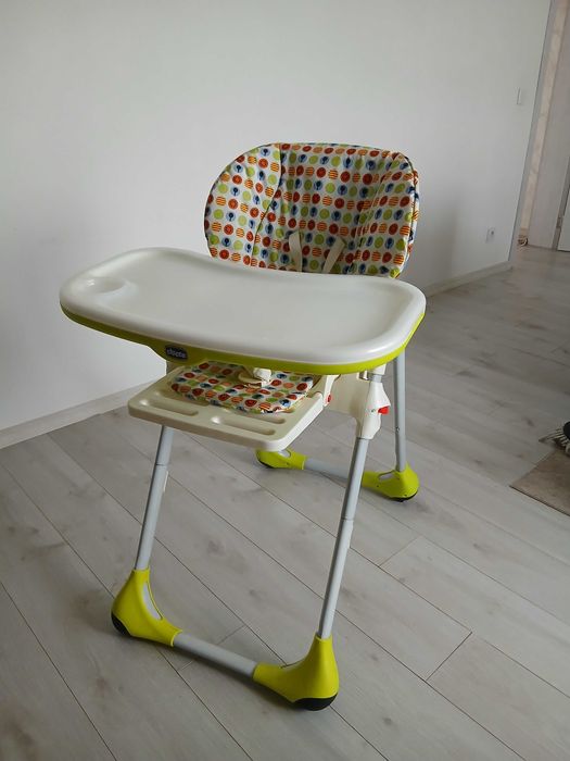 Стол за хранене за бебе