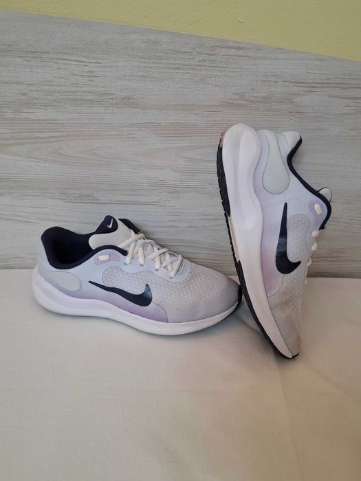Маратонки найк/nike revolution 7