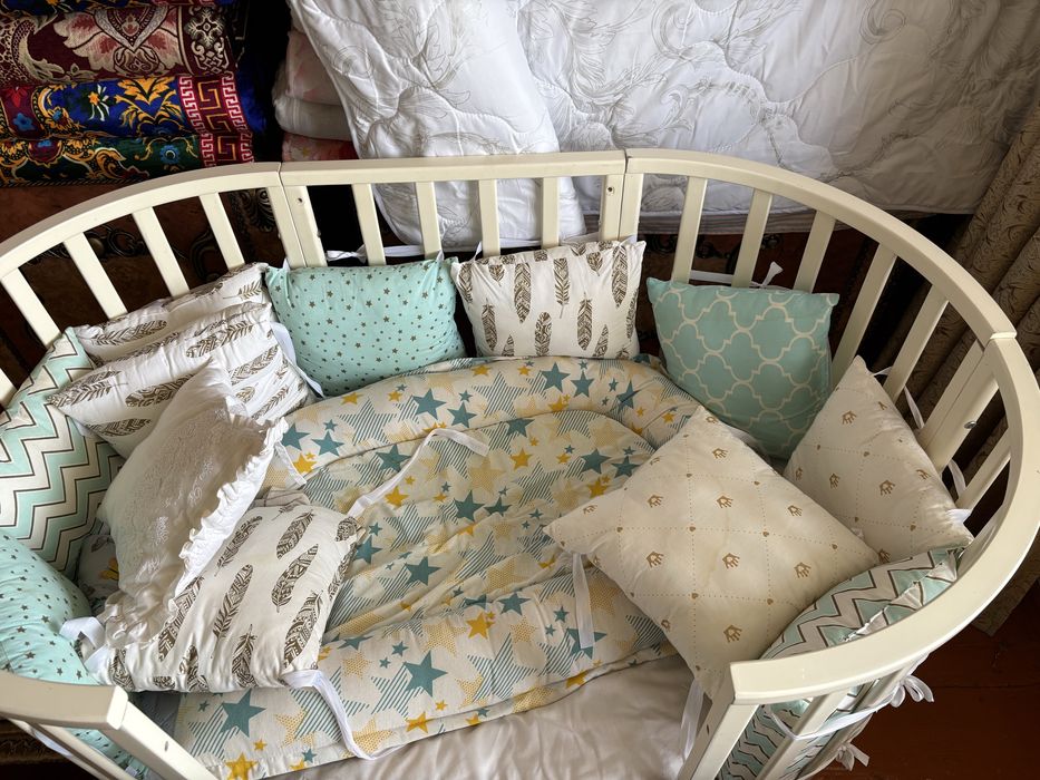 Кроват трансформер в идеялном состояние