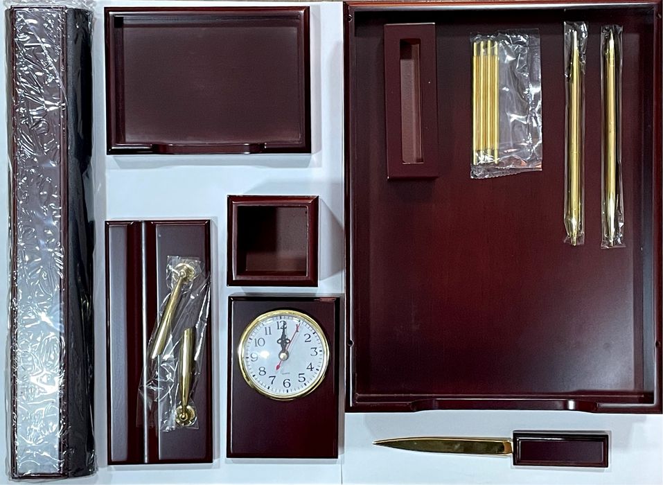 Настольный набор / New 11 предметов / Подарок / Лучший