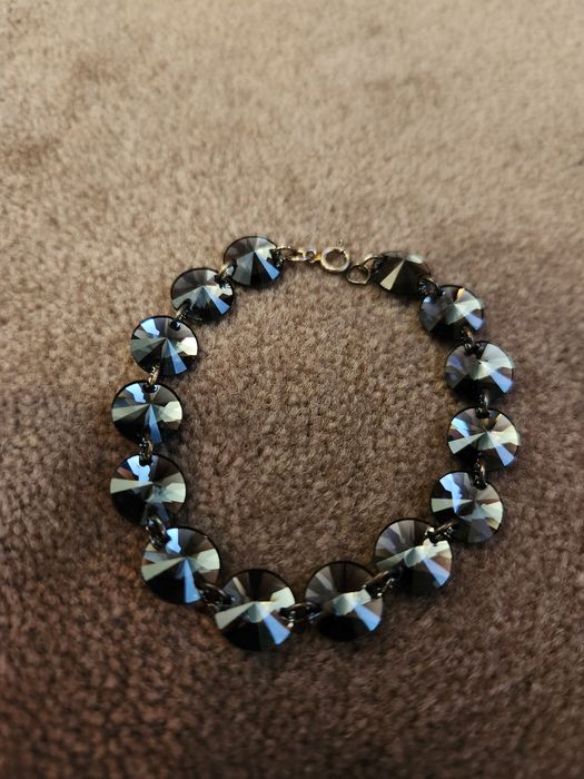 Гривна с камъни Swarovski