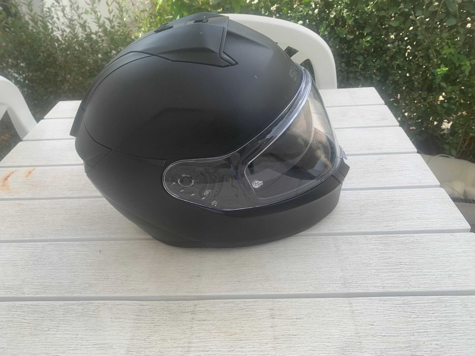 Продавам Каска за мотор Shark