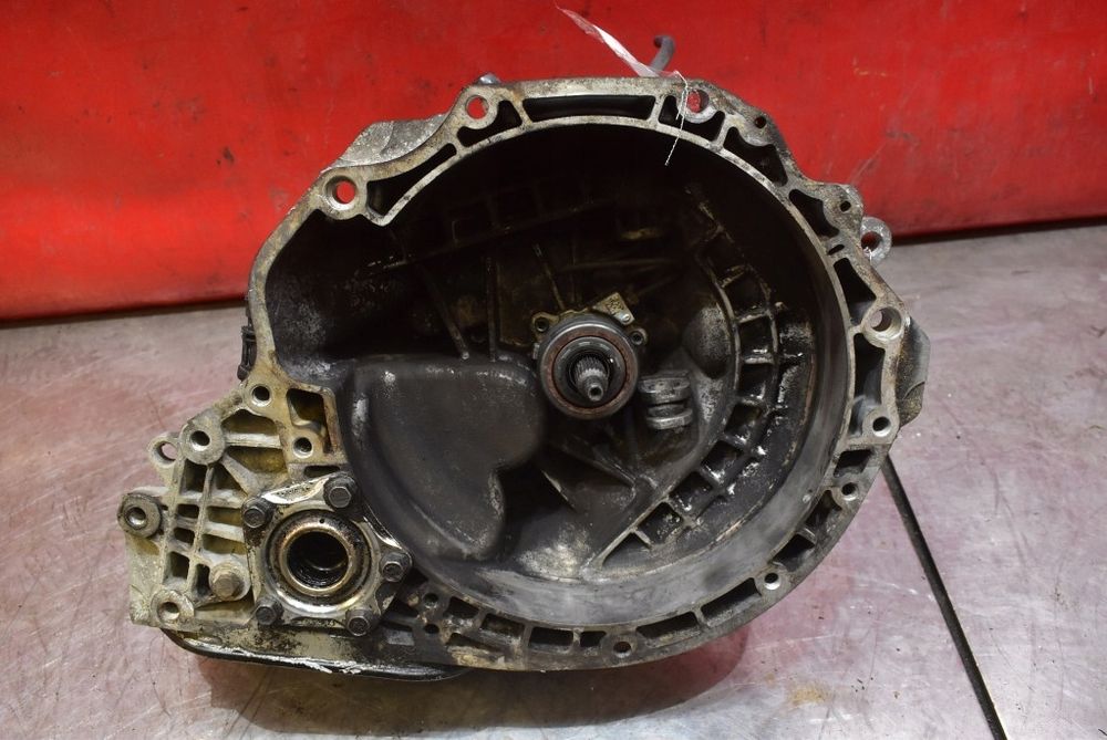 КПП механика 1.8 запчасть