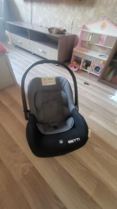 Продам детское автокресло