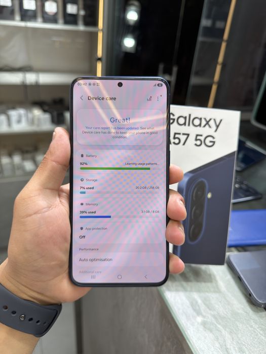 Samsung A57 5g yengi 8/256
