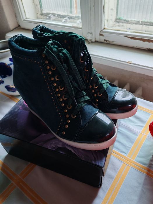 Ghete dama Sergio Todzi mărimea 38