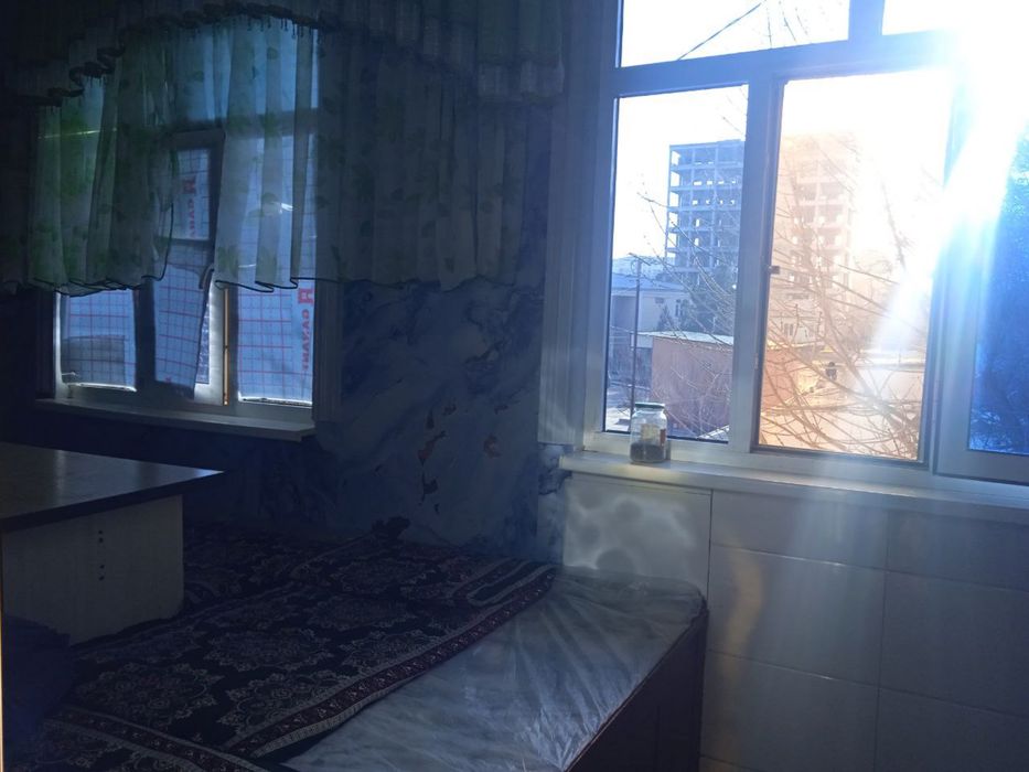 Termez 3 honalik uy sotiladi