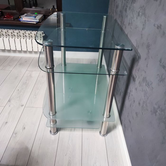 Продам подставник