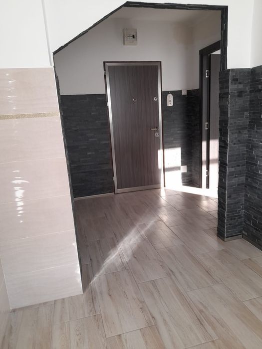 Vând apartament 2 camere