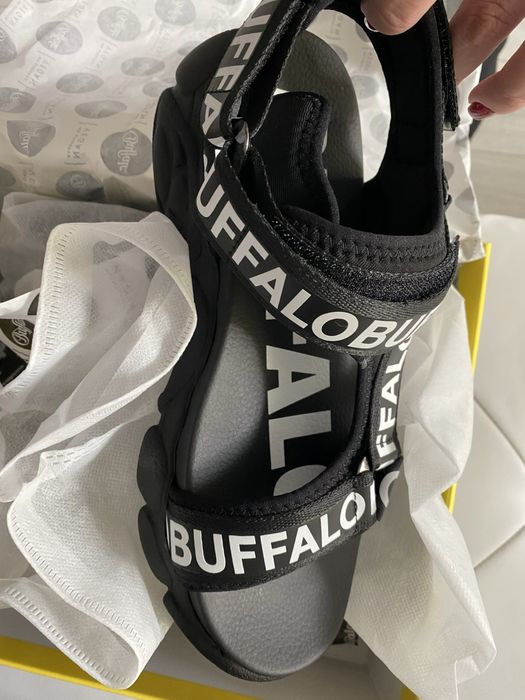 Нови Buffalo сандали 37 номир