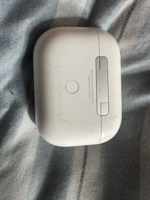 airpods pro(1 поколение)