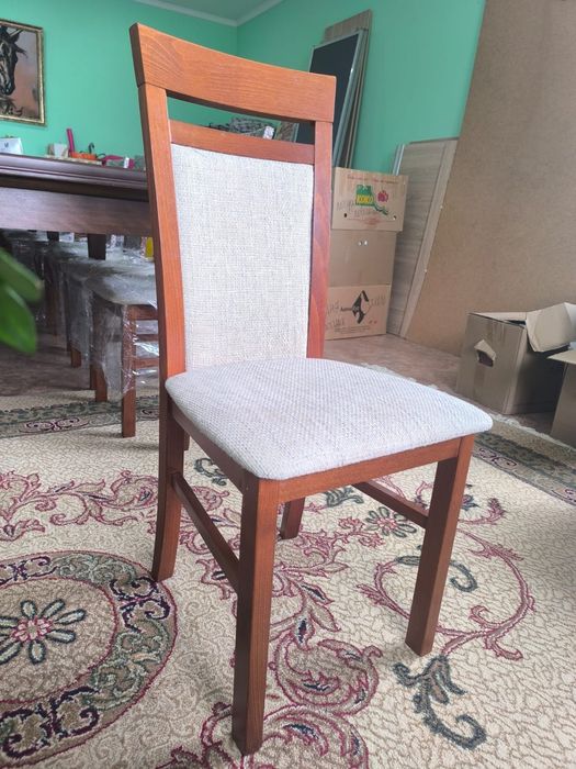 Стол 1,6-3,8м и стулья 18шт