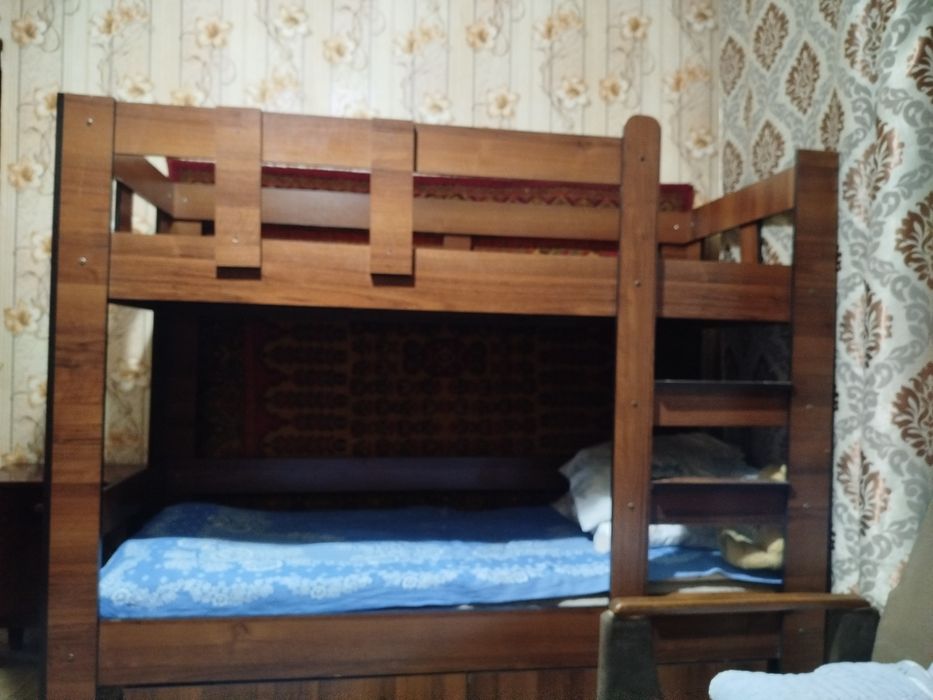 Двухъярусная кровать для детей