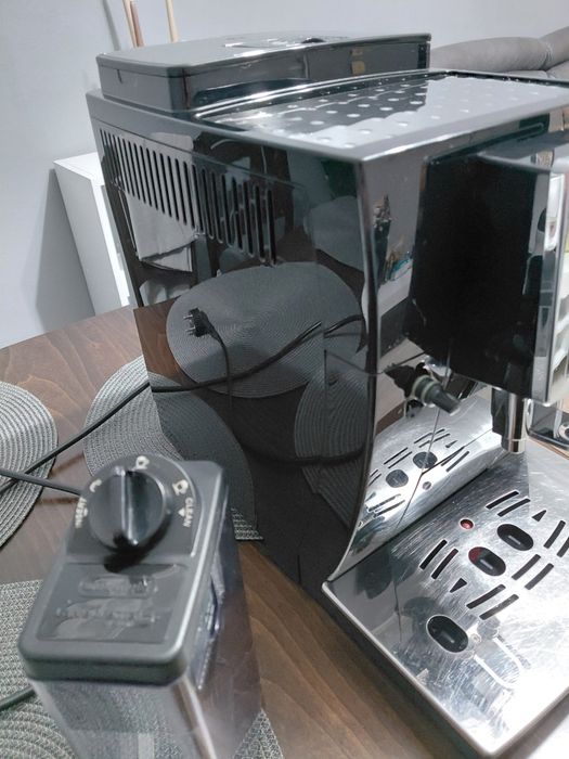 Кафе автомат DeLonghi Cappuccino . TYPE. ECAM 23.466. B