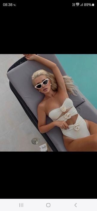 Бански с пола екрю нов