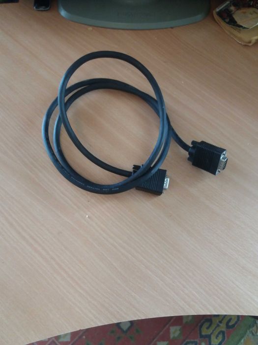 Продам шнур VGA для монитора