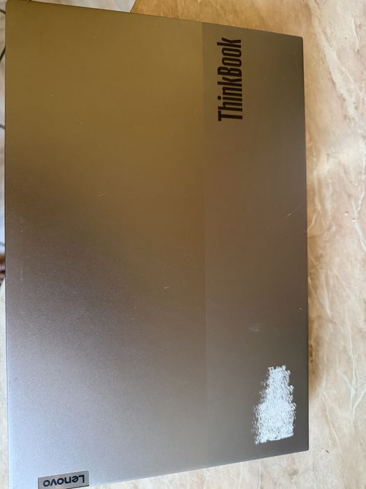 Vand laptop Lenovo Thinkbook 14 G4 defect
