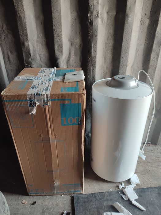 Продается водонагреватель NTS 100V 1,5K (RE)