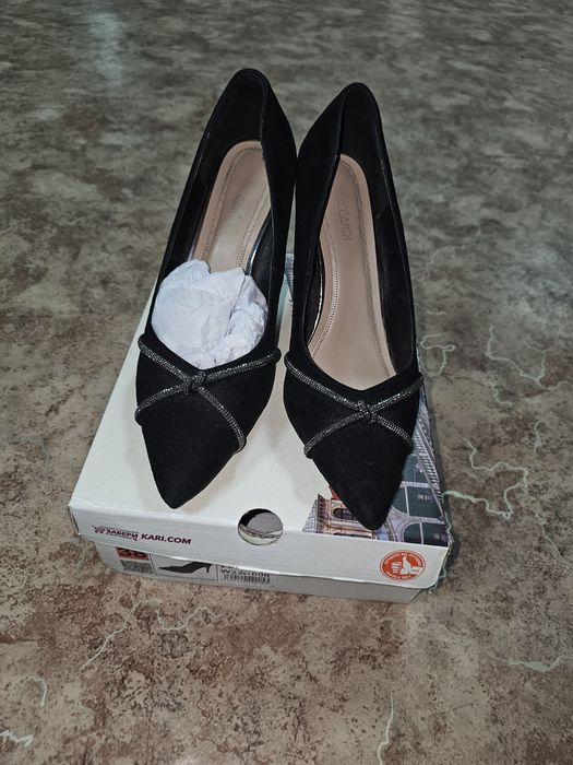 Продам новые туфли