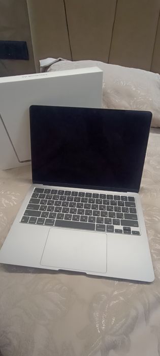 MacBook. MacBook Air. Ноутбук. Ноутбуки.