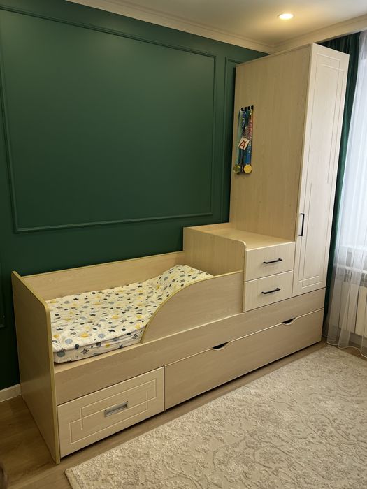 Детский гарнитур спальный