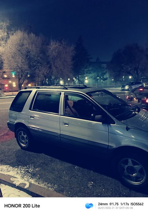 Митцубиси спецвагон