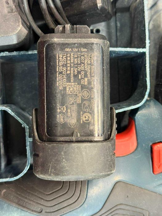 Винтоверт Bosch GSR 120-LI