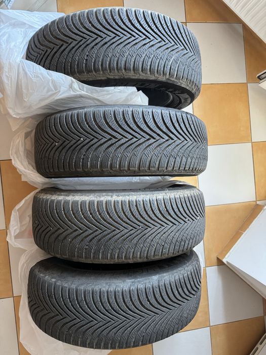 Set Anvelope Michelin Alpin 5 205/60/R16 Made in Germany