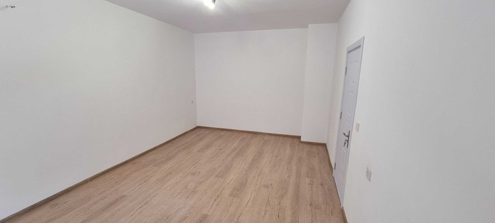 Продава се Двустаен апартамент в Разград, Освобождение - 63 кв.м за 1413 €/кв.м - Снимка #6