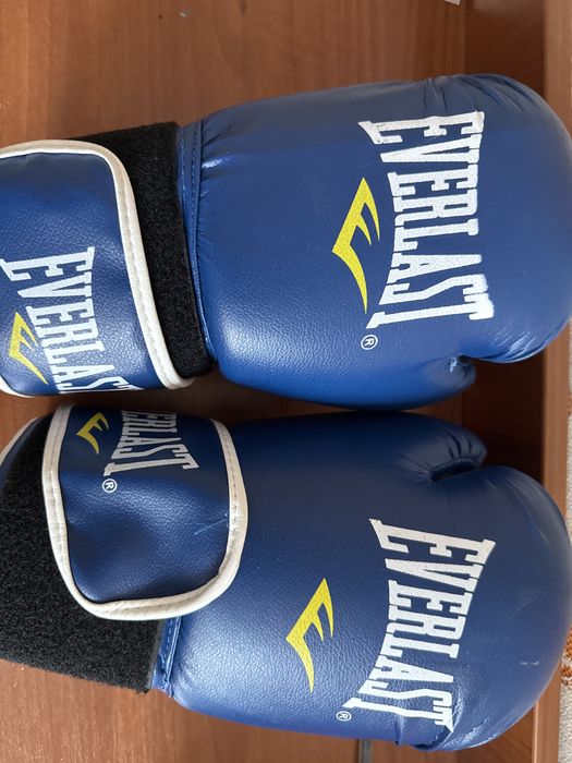 Перчатки боксерские