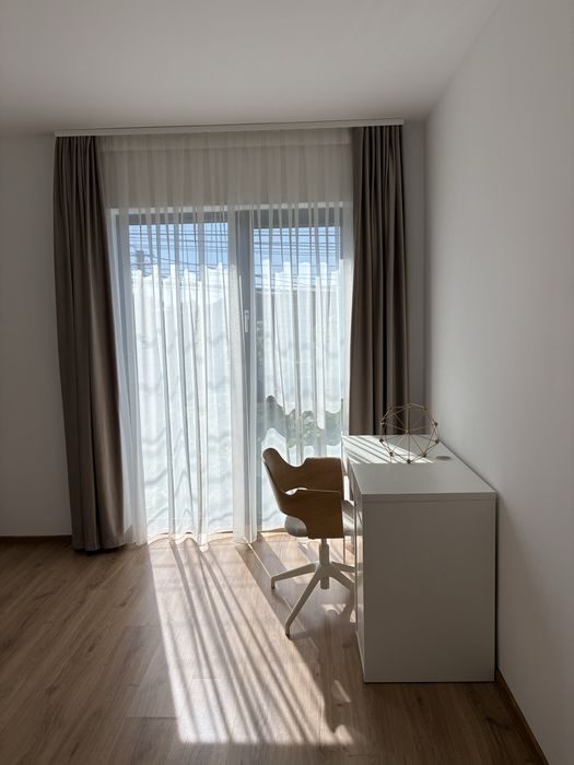 De inchiriat: apartament cu 3 camere NOU, ultrafinisat