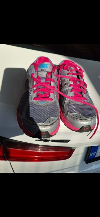Дамски маратонки Nike 37,5