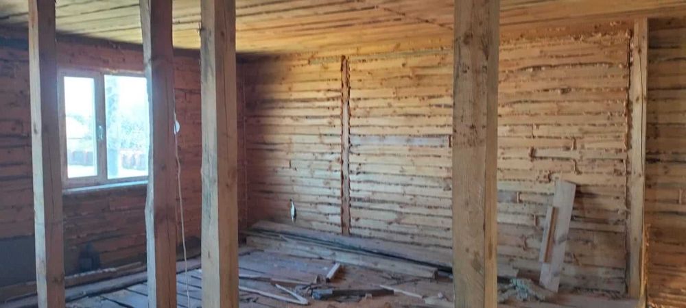 дом в Казахстанце