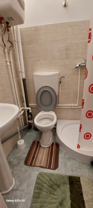Proprietar închiriez garsoniera