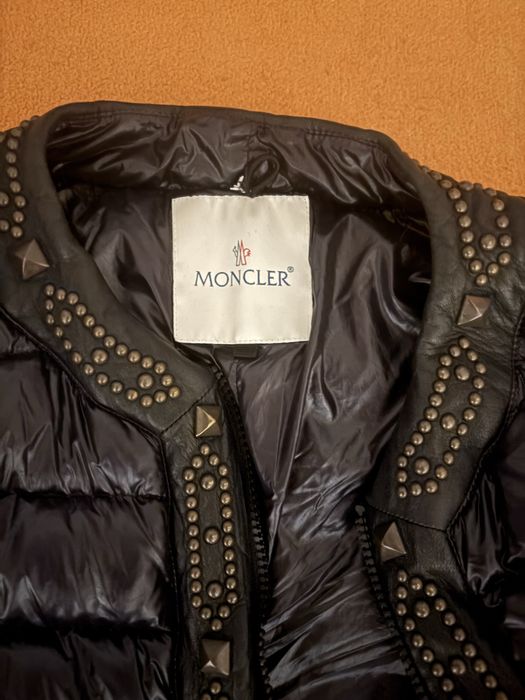 Scurta de iarna Moncler