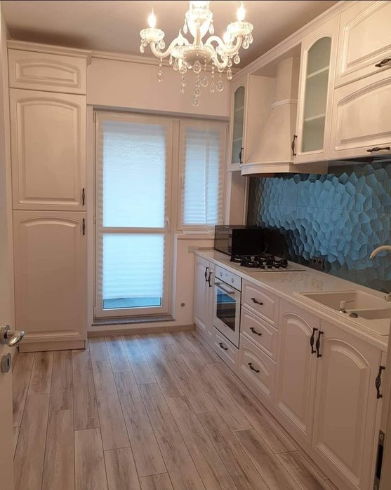 Bucatarie cu fronturi din mdf frezate