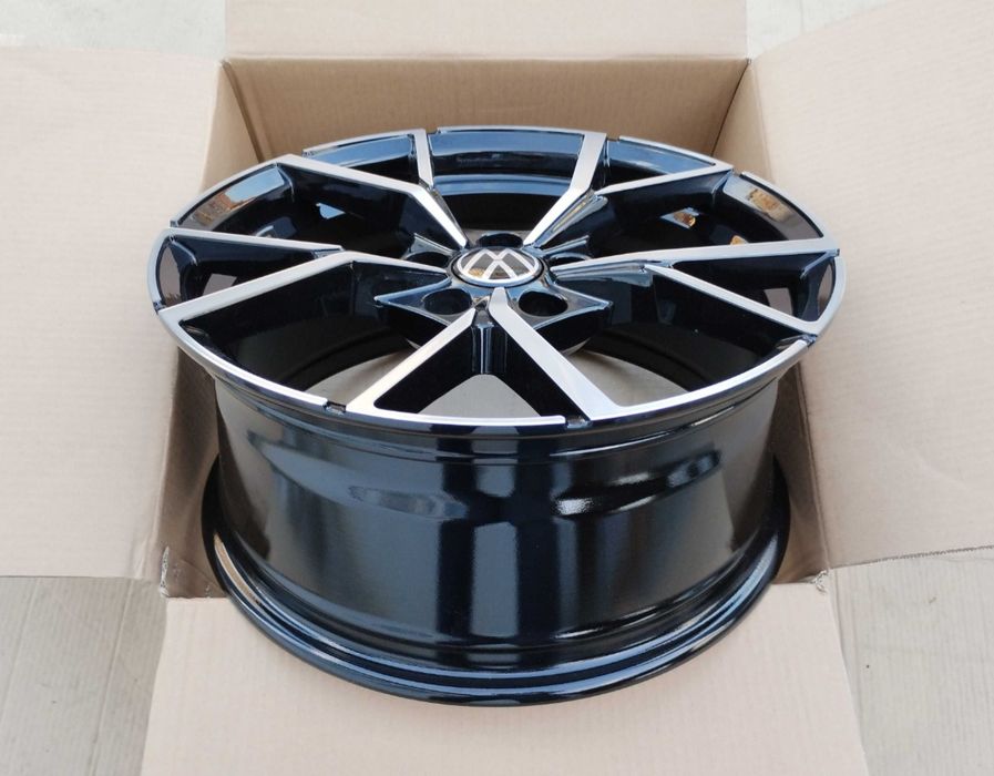 Jante 15 , 16 VW Polo Golf 4 Bora T-Roc Taigo Beetle Fox  Golf 3  GTI