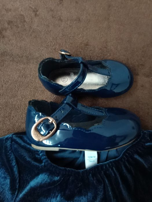 Бебешка рокля и обувки