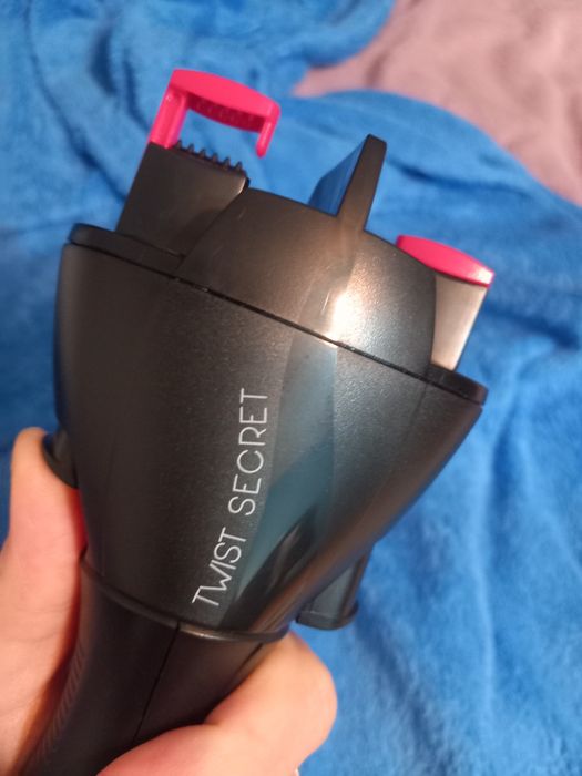 Vand aparat de impletit parul