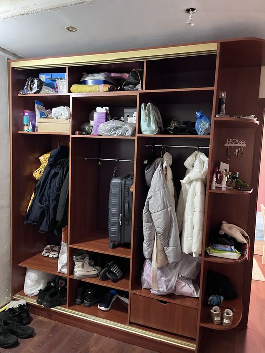 Продам шкаф купе