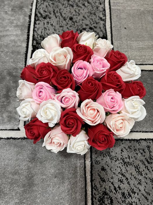 Buchet trandafiri artificiali tip sapun