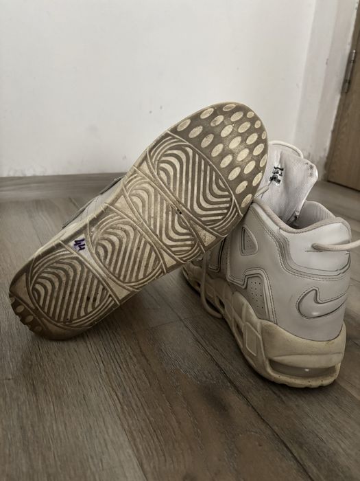 Nike air more uptempo 96