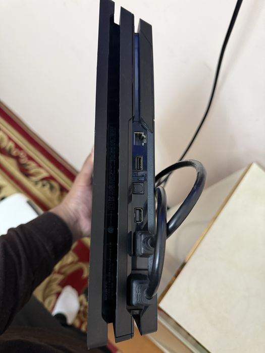 Ps4 pro 1 tb playstation